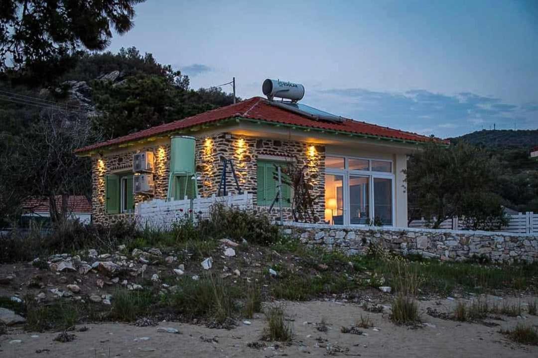 House Kokkalas On The Beach Pyrgadikia Eksteriør bilde