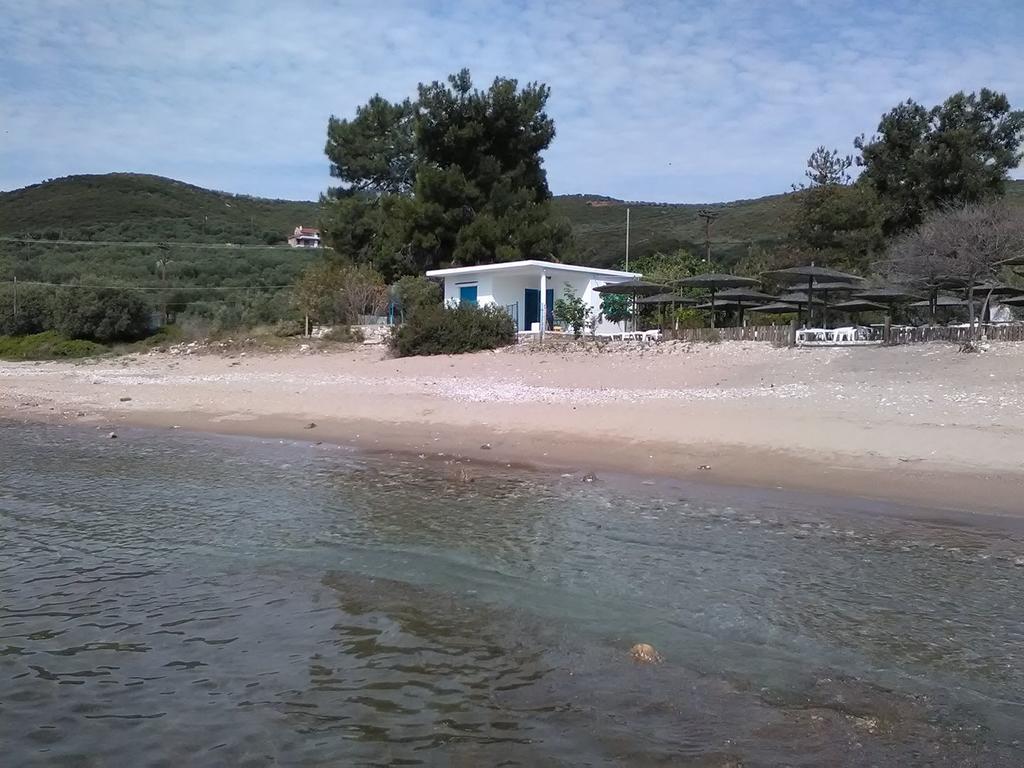 House Kokkalas On The Beach Pyrgadikia Eksteriør bilde
